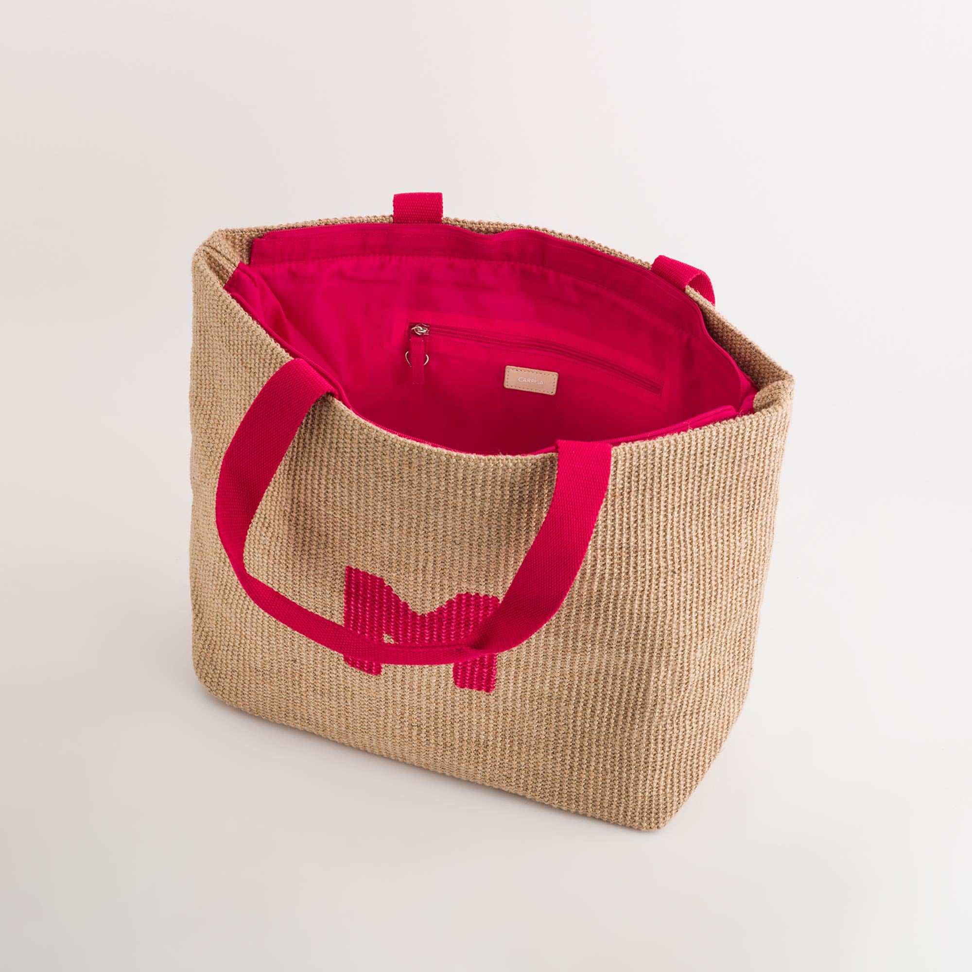 Zante Shopping Letter M