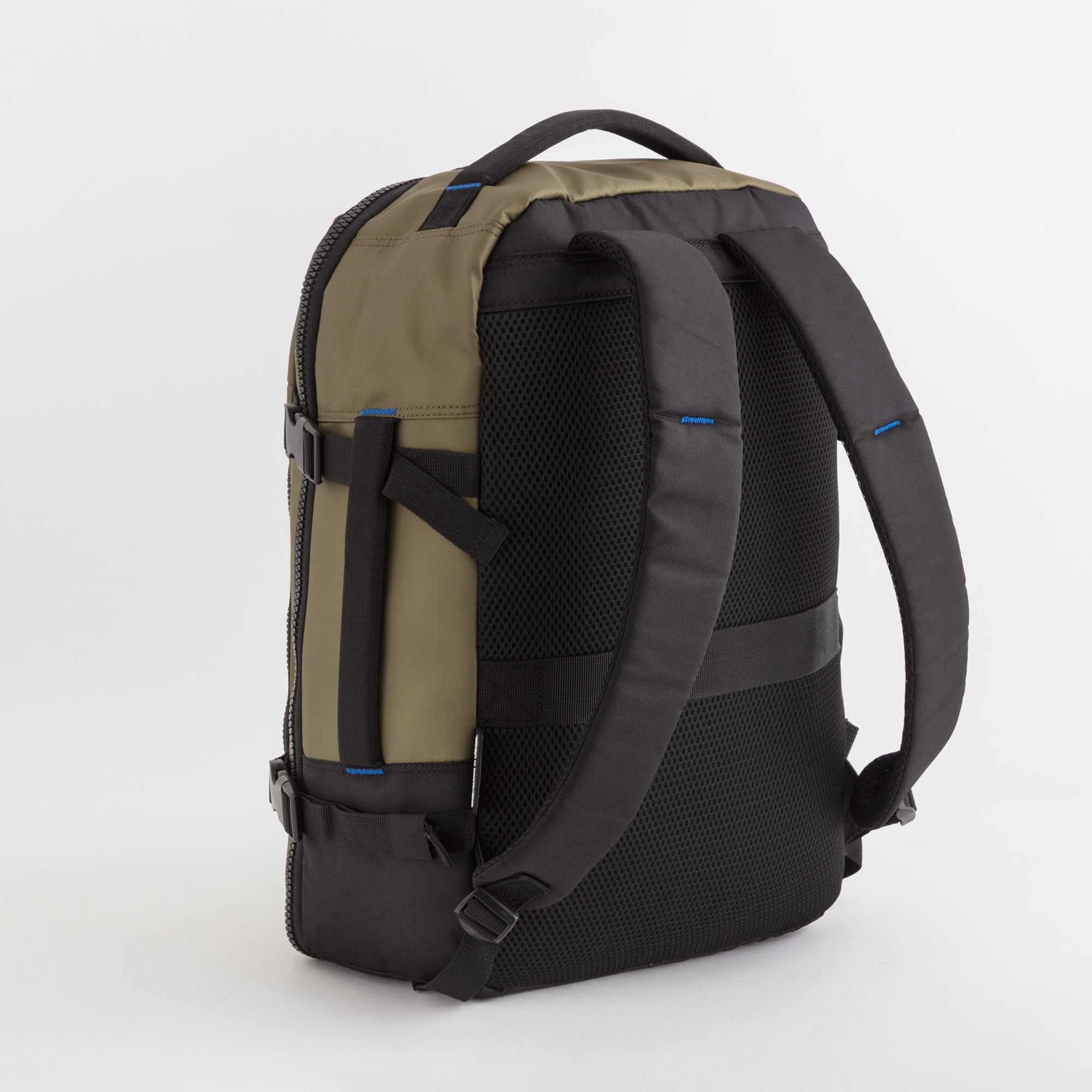 #COLOR_MILITARY GREEN