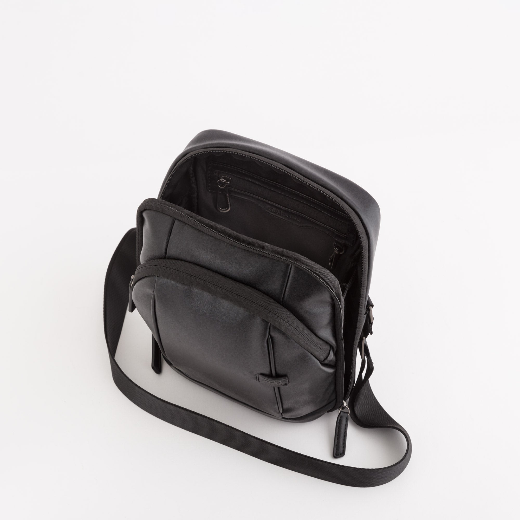 Nexus Pro Small Crossbody