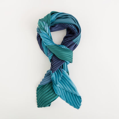 #COLOR_TEAL/MULTICOLOR