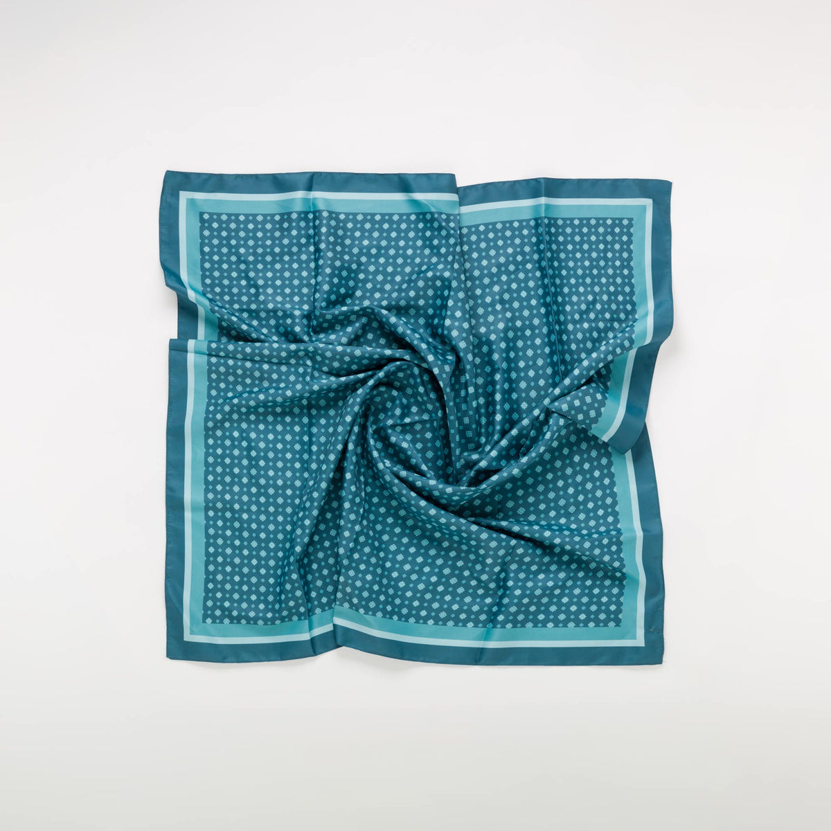 #COLOR_TEAL/MULTICOLOR