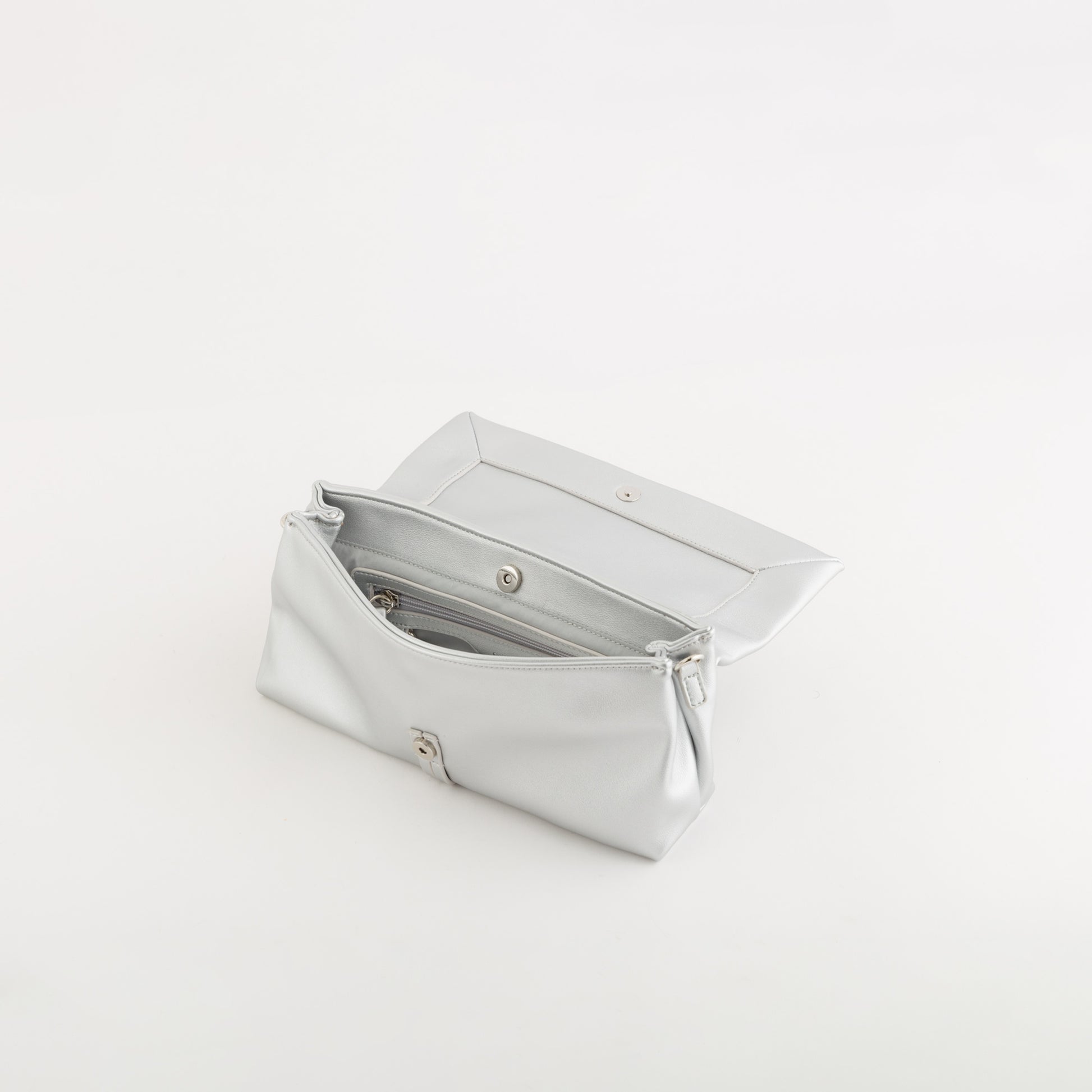 #Color_Silver