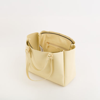 Amaranta Spring Woman Shopping 1 Synthetic