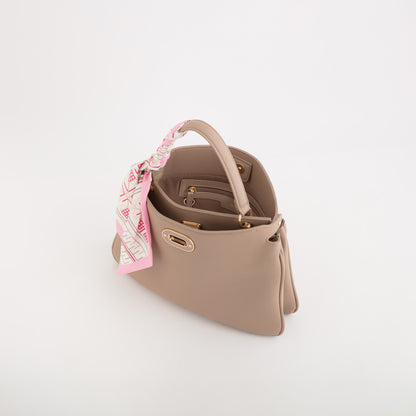 #COLOR_BEIGE