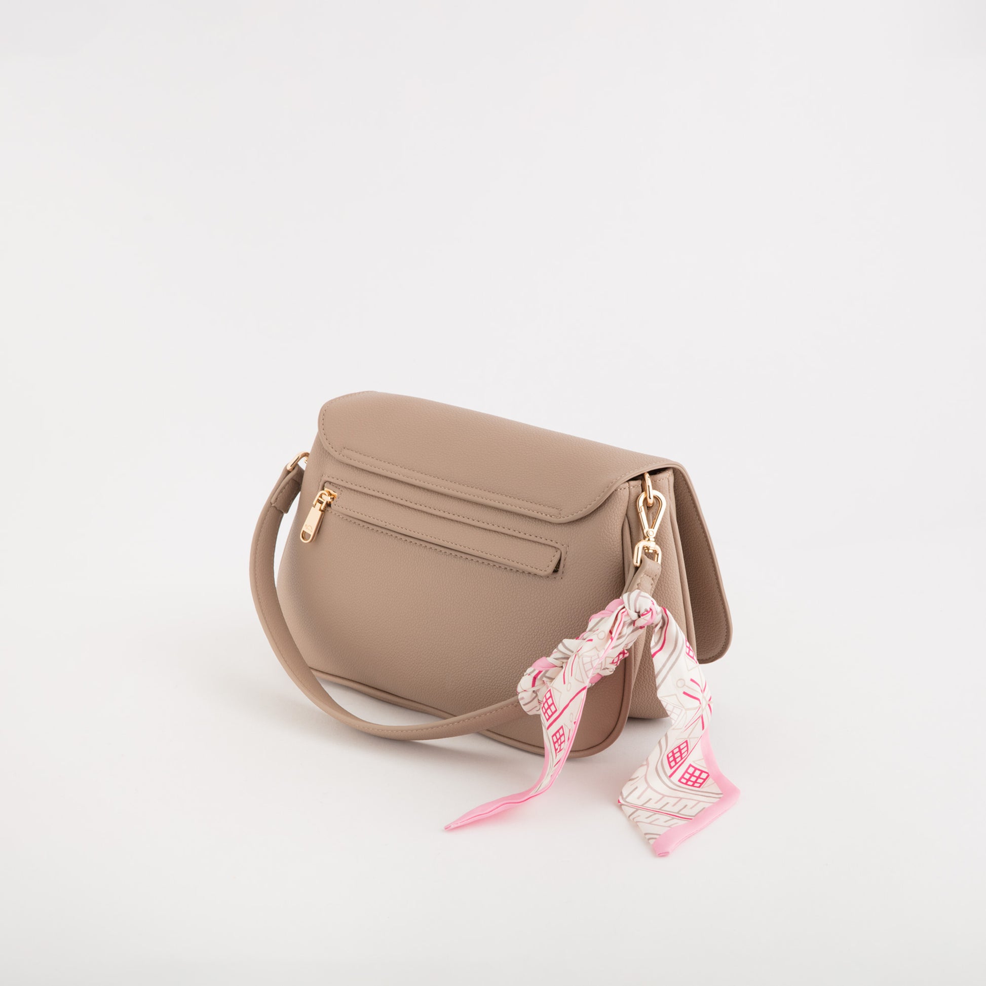 #Color_Beige