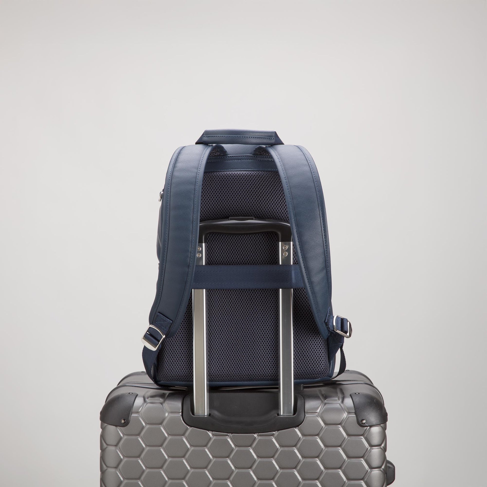 #Color_Navy Blue