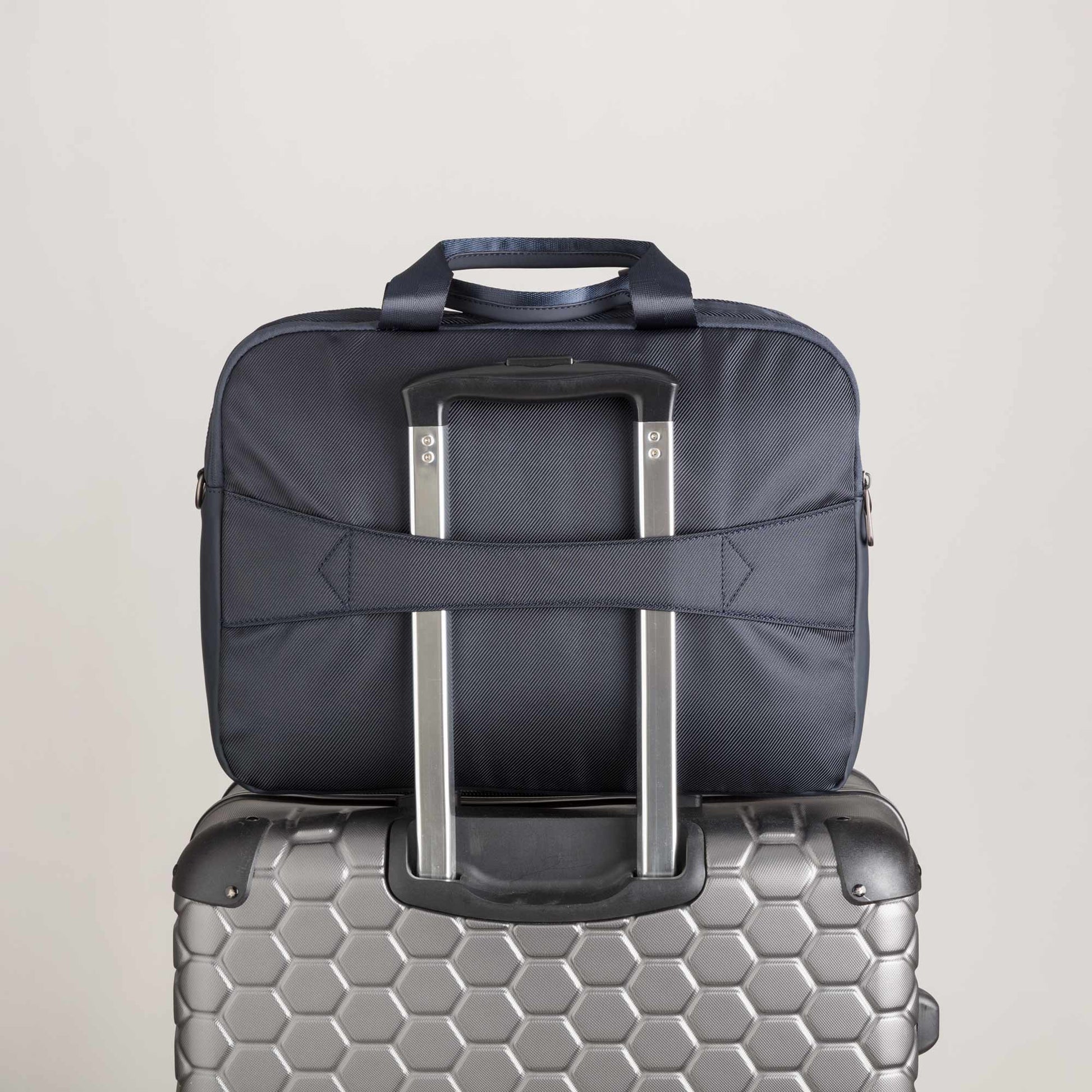 #COLOR_NAVY BLUE