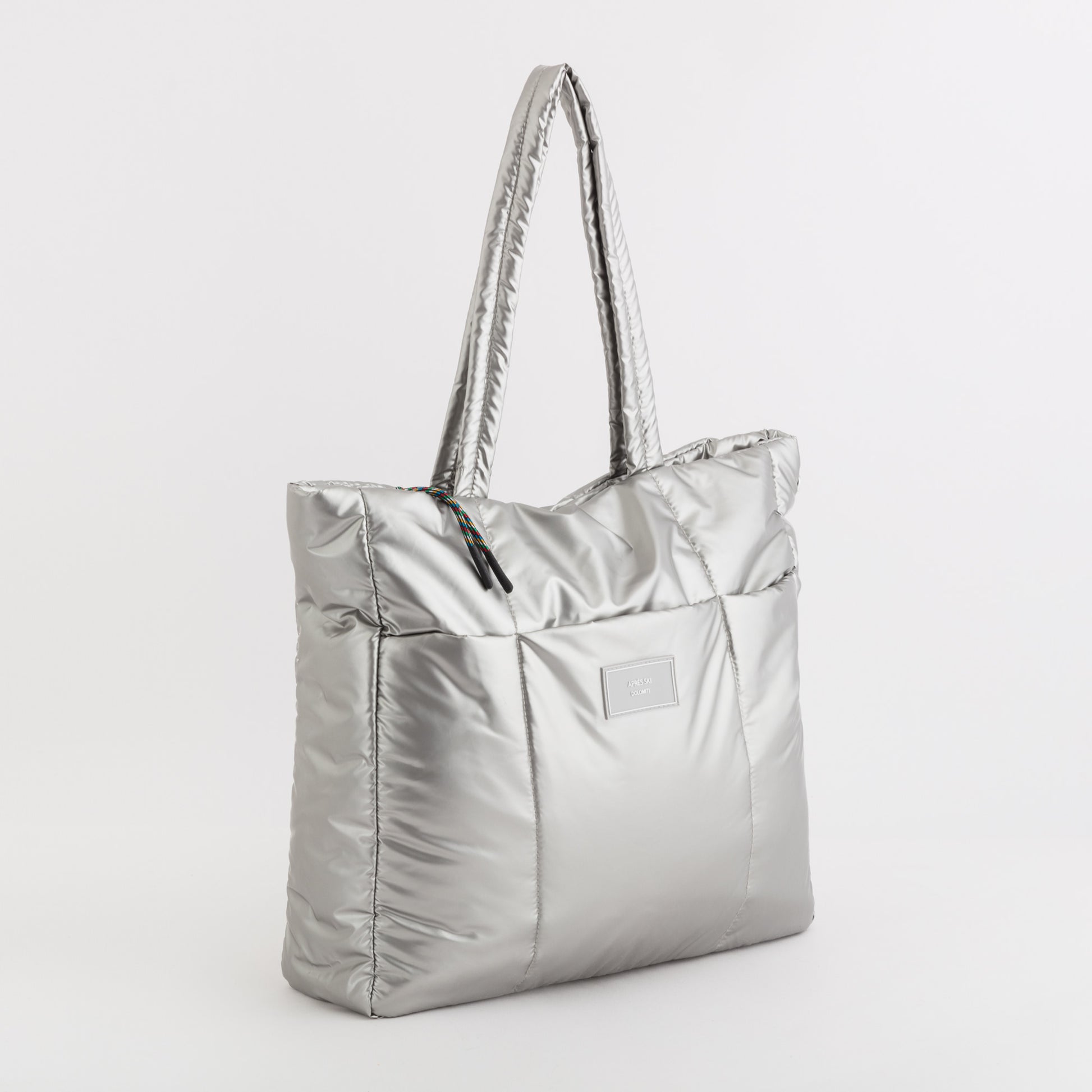 #Color_Silver