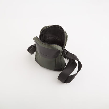 #COLOR_MILITARY GREEN