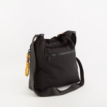 #Color_Black/Multicolor
