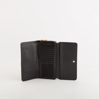 #Color_Black